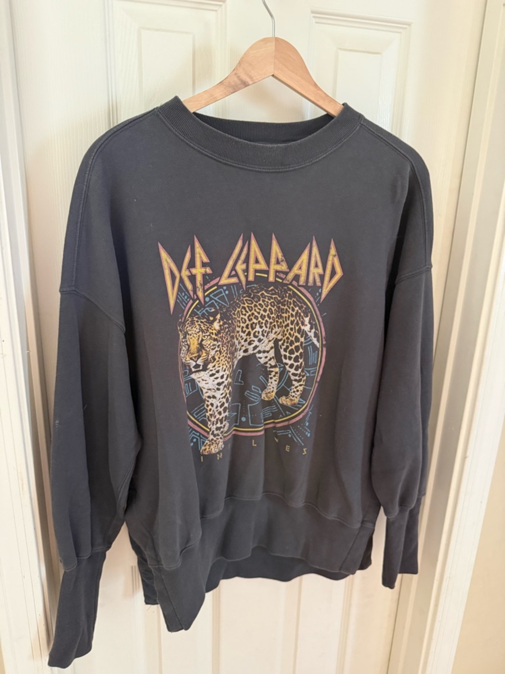 Abercrombie & Fitch Charcoal Band Graphic Crewneck Sweatshirt